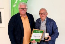 Jürgen Grondziewski erhält Fritz-Kauermann-Ehrenplakette